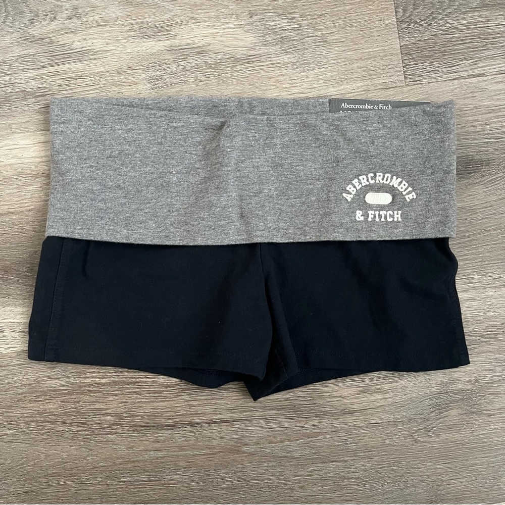 Abercrombie & Fitch Yoga Short-Short